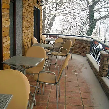 Hotel Nostos 2*