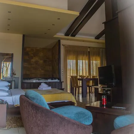 Отель Nostos Като-Лутраки