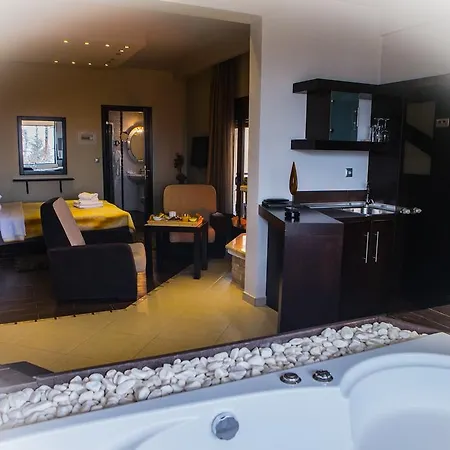 Nostos Отель 2*