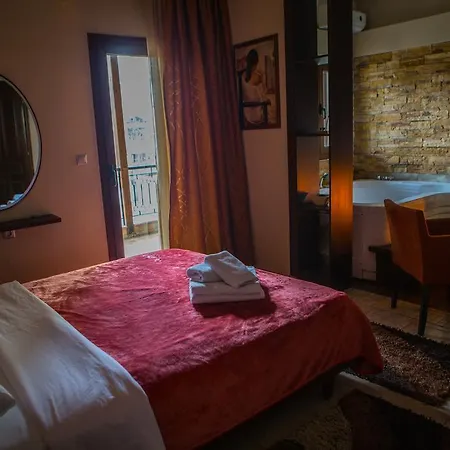 Nostos 2* Като-Лутраки