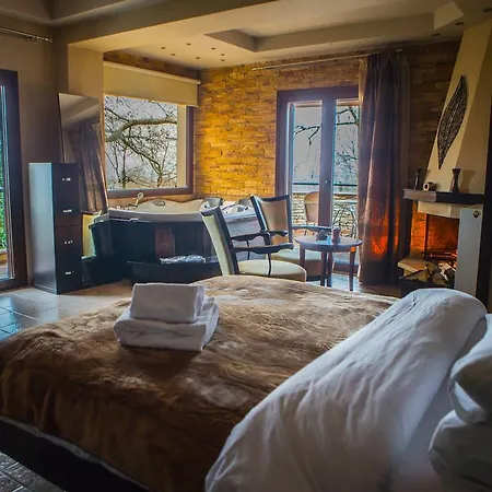 Nostos Като-Лутраки