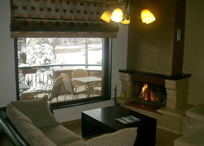 Nostos Hotel 2*