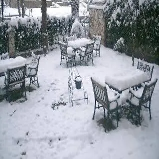 νόστος 2* Káto Loutrákion